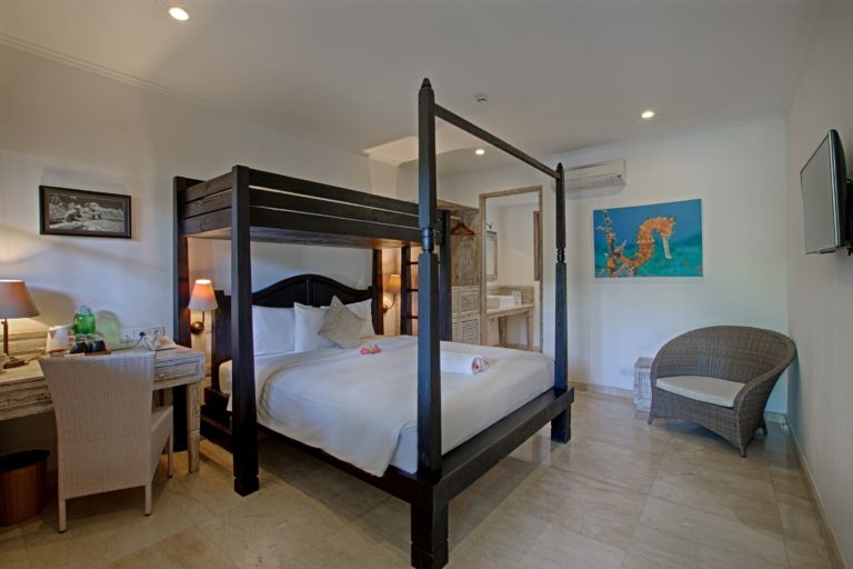 Junior Family Room​